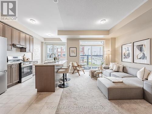 1104 Lockie Drive, Oshawa, ON - Indoor