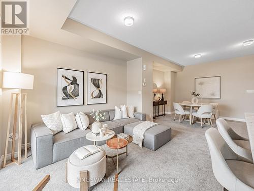 1104 Lockie Drive, Oshawa, ON - Indoor Photo Showing Living Room