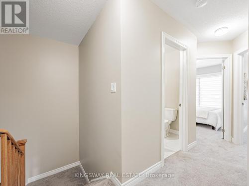1104 Lockie Drive, Oshawa, ON - Indoor Photo Showing Other Room