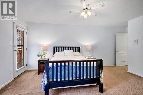 5205 Macneill Court, Peachland, BC - Indoor Photo Showing Bedroom