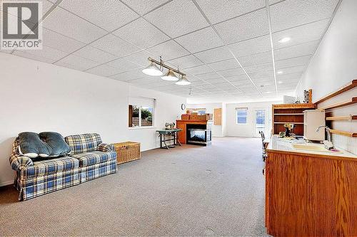 5205 Macneill Court, Peachland, BC - Indoor With Fireplace