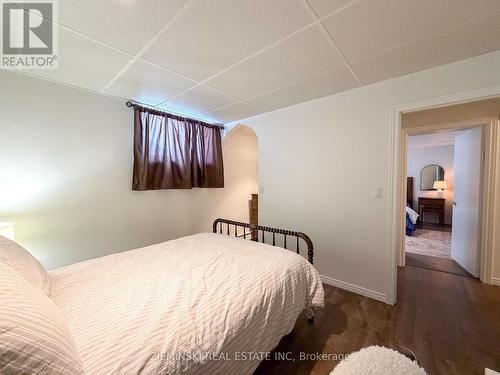 637 Montrock Street, Iroquois Falls, ON - Indoor Photo Showing Bedroom