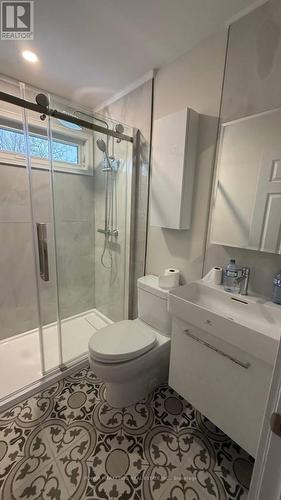 A - 1052 Cadboro Road, Ottawa, ON - Indoor Photo Showing Bathroom