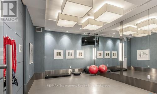 827 - 3500 Lakeshore Road W, Oakville (Br Bronte), ON - Indoor Photo Showing Other Room