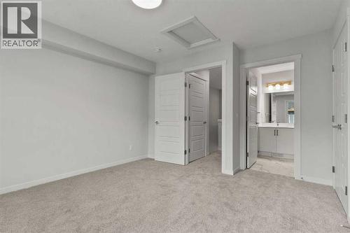 110, 40 Livingston Parade Ne, Calgary, AB 