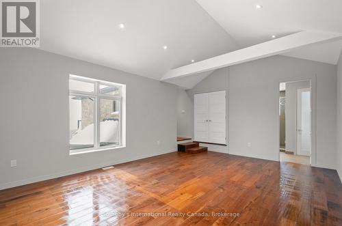107 Maple Lane, Blue Mountains, ON - Indoor Photo Showing Other Room