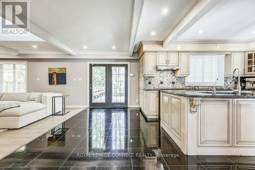 70 Dunstall Crescent, Toronto, ON - Indoor Photo Showing Kitchen With Upgraded Kitchen