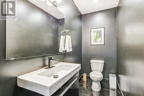 70 Dunstall Crescent, Toronto, ON - Indoor Photo Showing Bathroom