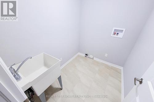 9 Mann Trail, Welland, ON - Indoor Photo Showing Other Room