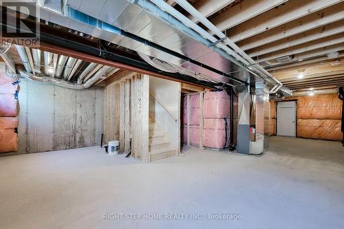 9 Mann Trail, Welland, ON 