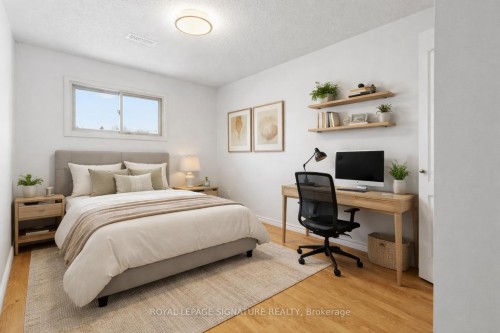 23-1200 Cheapside Street, London East, ON - Indoor Photo Showing Bedroom