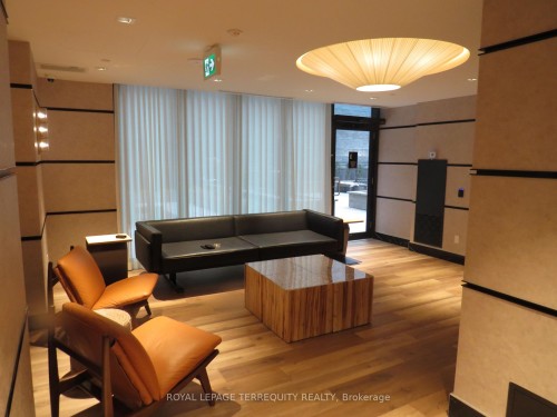 805-327 King Street W, Toronto, ON - Indoor