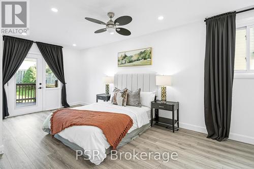 173 Bellingham Drive, Hamilton, ON - Indoor Photo Showing Bedroom