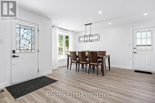 173 Bellingham Drive, Hamilton, ON - Indoor Photo Showing Dining Room