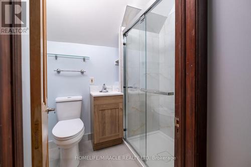 41 Park Hill Road, Cambridge, ON - Indoor Photo Showing Bathroom