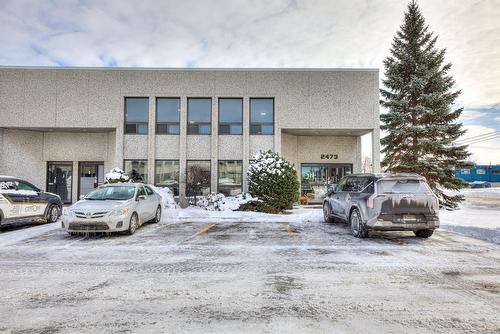 Frontage - 2473  - 2475 Rue Guénette, Montréal (Saint-Laurent), QC 