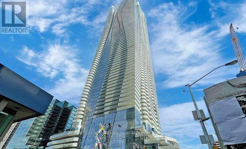 1508 - 1 Bloor Street E, Toronto, ON - Outdoor With Facade