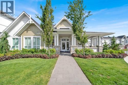 2410 11280 Pazarena Pl, Maple Ridge, BC - Outdoor With Facade