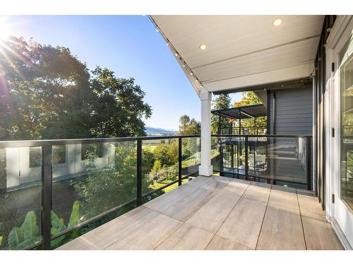 35294 Ewert Avenue, Mission, BC - Outdoor With Exterior