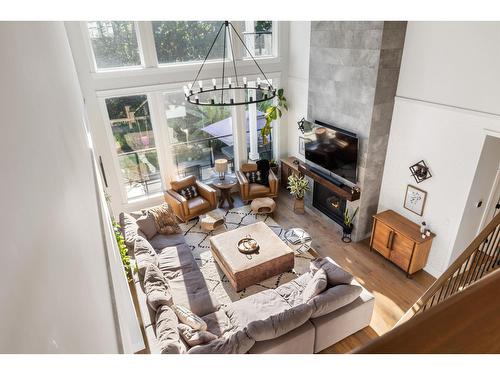 35294 Ewert Avenue, Mission, BC - Indoor With Fireplace