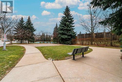 On-site Parkette - 305 - 1720 Eglinton Avenue E, Toronto, ON - Outdoor