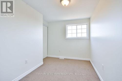 2 - 87 Goodwin Drive, Barrie, ON - Indoor Photo Showing Other Room