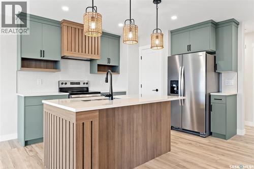 117 Yuel Crescent, Saskatoon, SK - Indoor Photo Showing Kitchen With Upgraded Kitchen