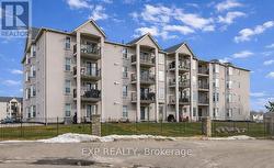 411 - 1411 WALKER'S LINE  Burlington (Tansley), ON L7M 4P5