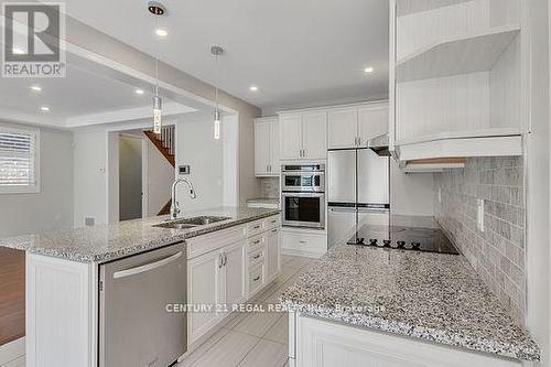 140 Cherryhurst Road, Oakville, ON - Indoor Photo Showing Kitchen With Stainless Steel Kitchen With Double Sink With Upgraded Kitchen