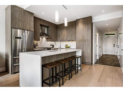 302 3175 Columbia Valley Road|Cultus Lake North, Chilliwack, BC - Indoor Photo Showing Kitchen With Upgraded Kitchen