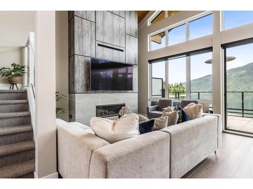 302 3175 Columbia Valley Road|Cultus Lake North, Chilliwack, BC - Indoor Photo Showing Other Room With Fireplace