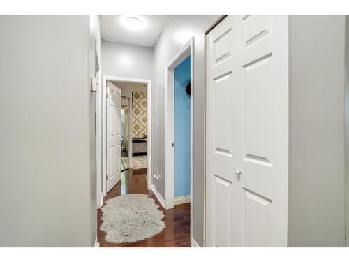 102 13727 74 Avenue, Surrey, BC - Indoor Photo Showing Other Room