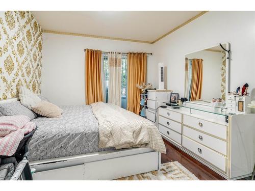 102 13727 74 Avenue, Surrey, BC - Indoor Photo Showing Bedroom