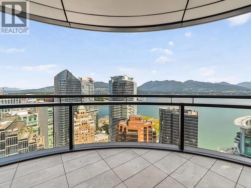 3504 838 W Hastings Street, Vancouver, BC - Outdoor With Body Of Water With View
