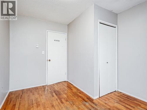 A & B 1725 Feltham Rd, Saanich, BC - Indoor Photo Showing Other Room