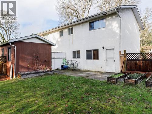 A & B 1725 Feltham Rd, Saanich, BC - Outdoor With Exterior