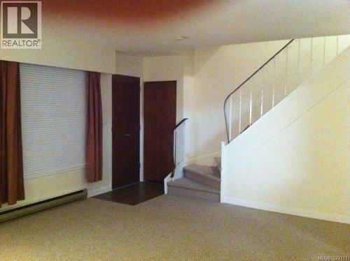 Sise A - A & B 1725 Feltham Rd, Saanich, BC - Indoor Photo Showing Other Room