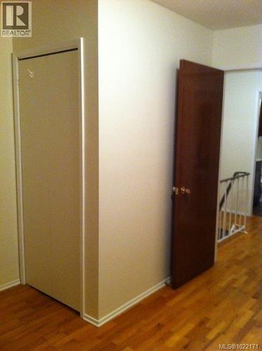 Side A third bedroom - A & B 1725 Feltham Rd, Saanich, BC - Indoor Photo Showing Other Room