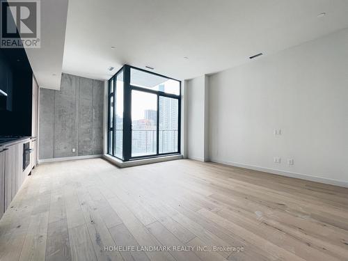 804 - 81 Wellesley Street E, Toronto, ON - Indoor Photo Showing Other Room