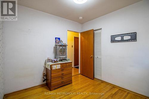 37 Albacore Crescent, Toronto, ON - Indoor Photo Showing Other Room