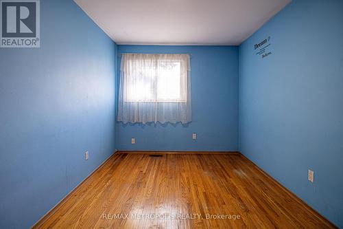 37 Albacore Crescent, Toronto, ON - Indoor Photo Showing Other Room