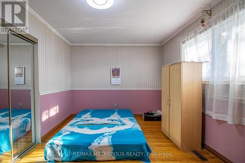 37 Albacore Crescent, Toronto, ON - Indoor Photo Showing Bedroom