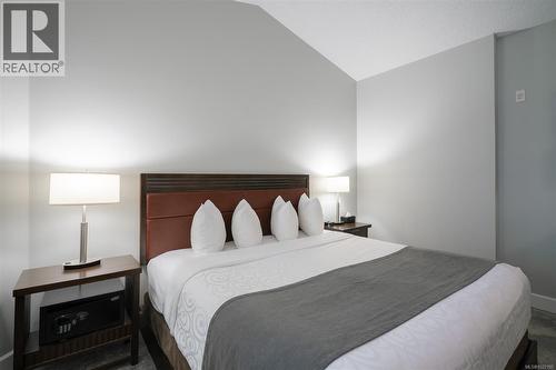 310D 1730 Riverside Lane, Courtenay, BC - Indoor Photo Showing Bedroom