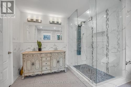 31 Bearwood Drive, Toronto, ON - Indoor Photo Showing Bathroom
