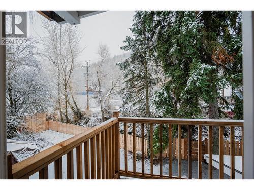 621 Turner Street, Warfield, BC - Outdoor