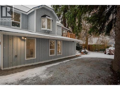 621 Turner Street, Warfield, BC - Outdoor