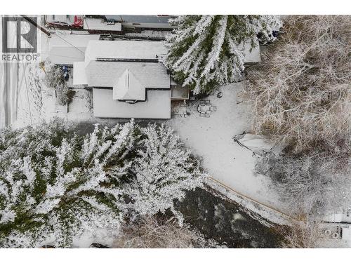 621 Turner Street, Warfield, BC - Outdoor