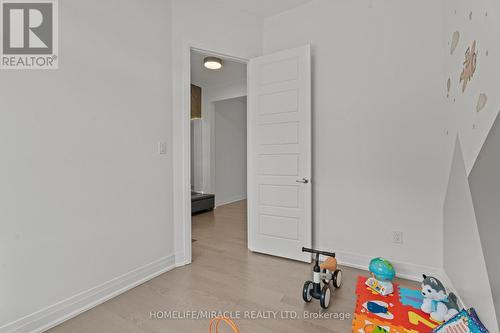 3118 Travertine Drive, Oakville, ON - Indoor Photo Showing Other Room