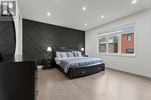 3118 Travertine Drive, Oakville, ON - Indoor Photo Showing Bedroom