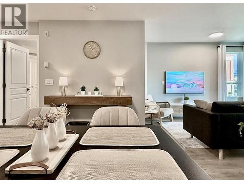 1099 Sunset Drive Unit# 324, Kelowna, BC - Indoor